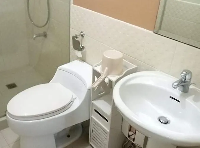 Spacious 1 Bedroom Loft Type Unit アパートホテル *