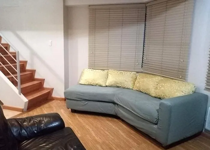 Spacious 1 Bedroom Loft Type Unit アパートホテル マニラ市