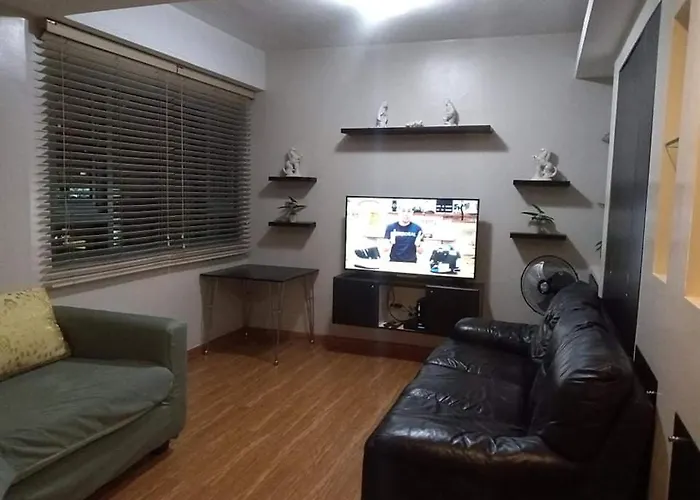 Spacious 1 Bedroom Loft Type Unit アパートホテル